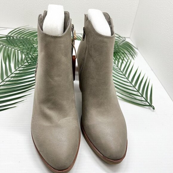 MIA Gray Dusky Pointed Toe Bootie Side Zip Stacked Block Heel Size 10 NWOB - Picture 2 of 14